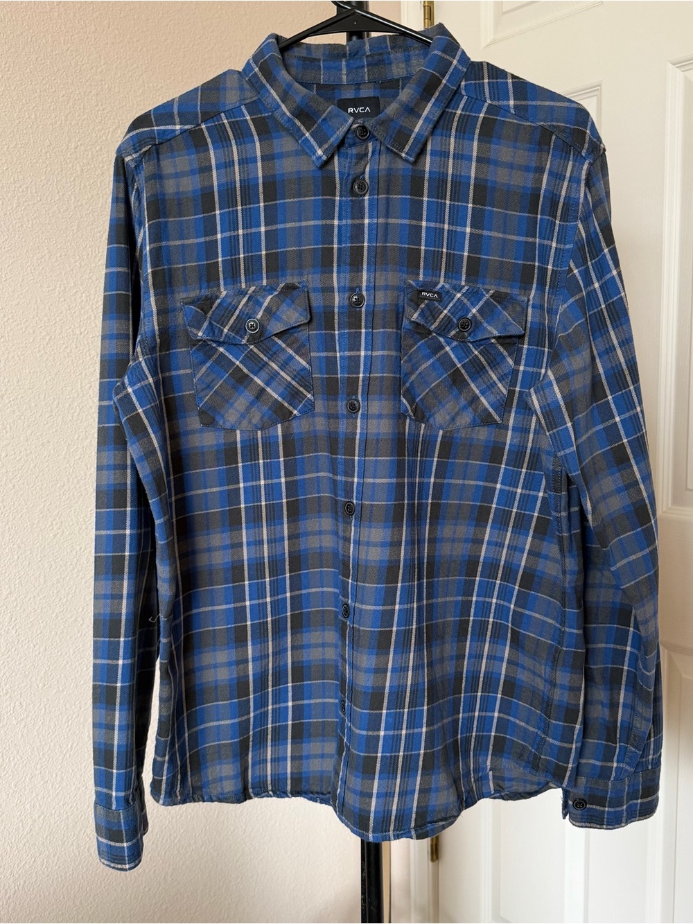 RVCA men’s M blue & black cotton long-sleeve flannel punk grunge skater academia